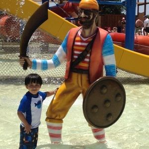 Meet your Posher, Jonathan